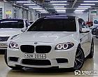 BMW M5 세단