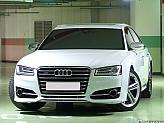 아우디 S8 4.0 TFSI 콰트로