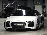 아우디 R8 5.2 V10 플러스 쿠페