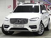 볼보 XC90 2.0 D5 AWD 인스크립션