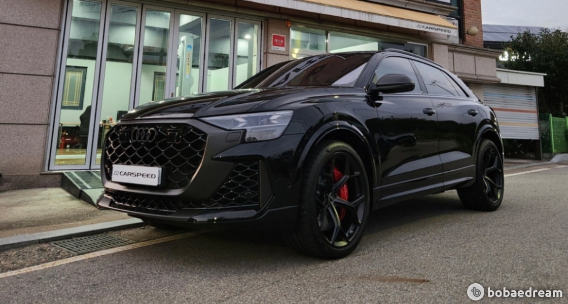 Audi Q8 The RS 4.0 Quattro Performance - фото 14