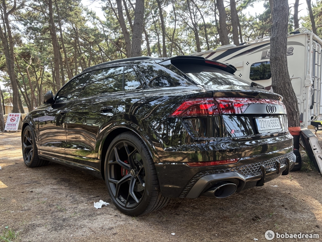 Audi Q8 The RS 4.0 Quattro Performance - фото 3