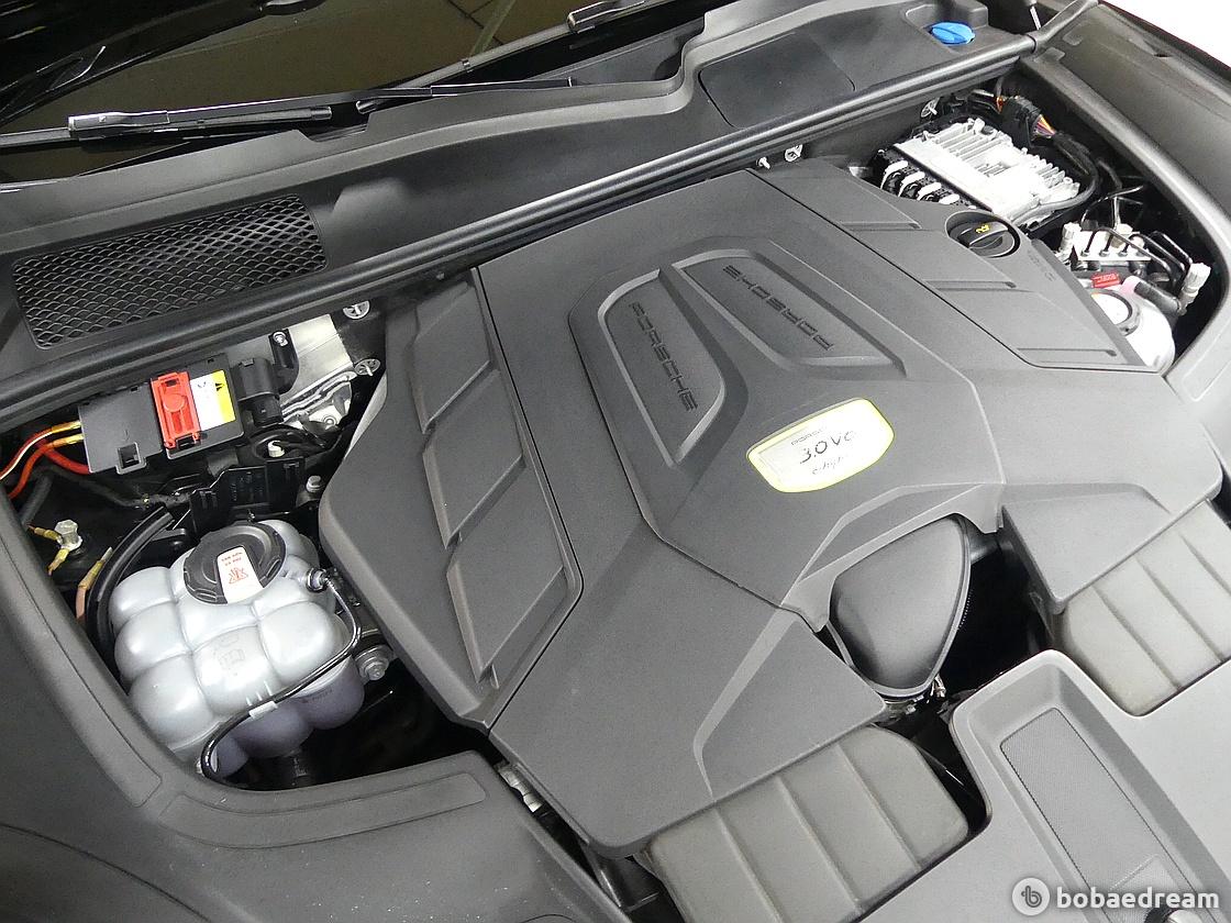 Porsche Cayenne 3.0 E- Hybrid Coupe 6