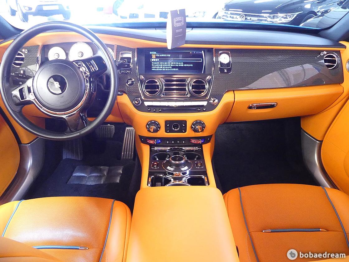 Rolls Royce Wraith 6.6 V12 Black Badge 5