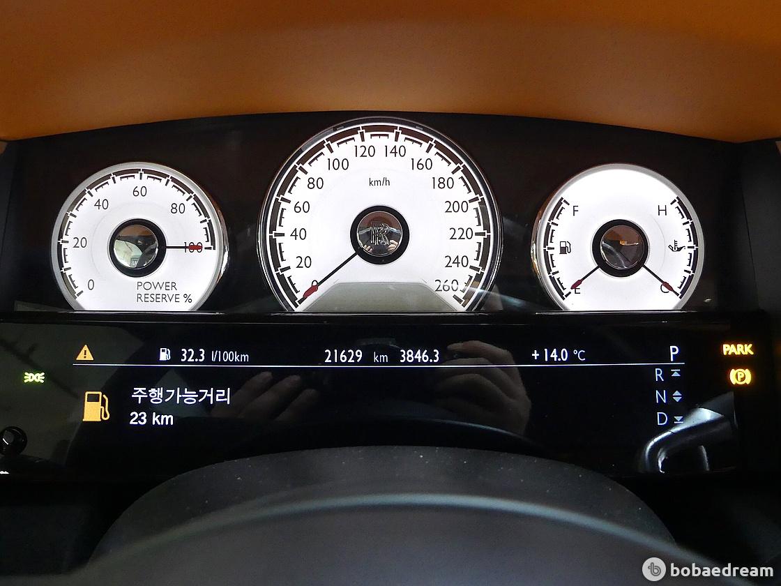 Rolls Royce Wraith 6.6 V12 Black Badge 7