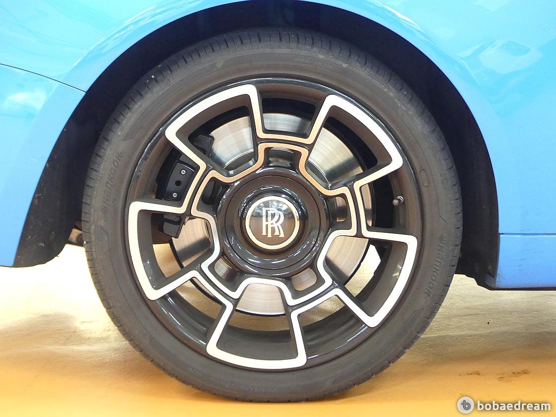 Rolls Royce Wraith 6.6 V12 Black Badge 10