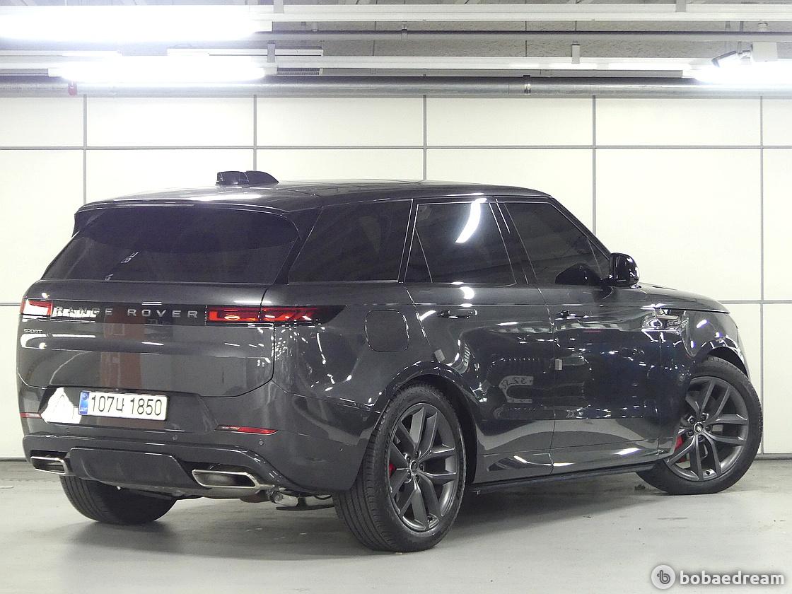 Land Rover Range Rover Sport 3.0 P550e Dynamic HSE 4