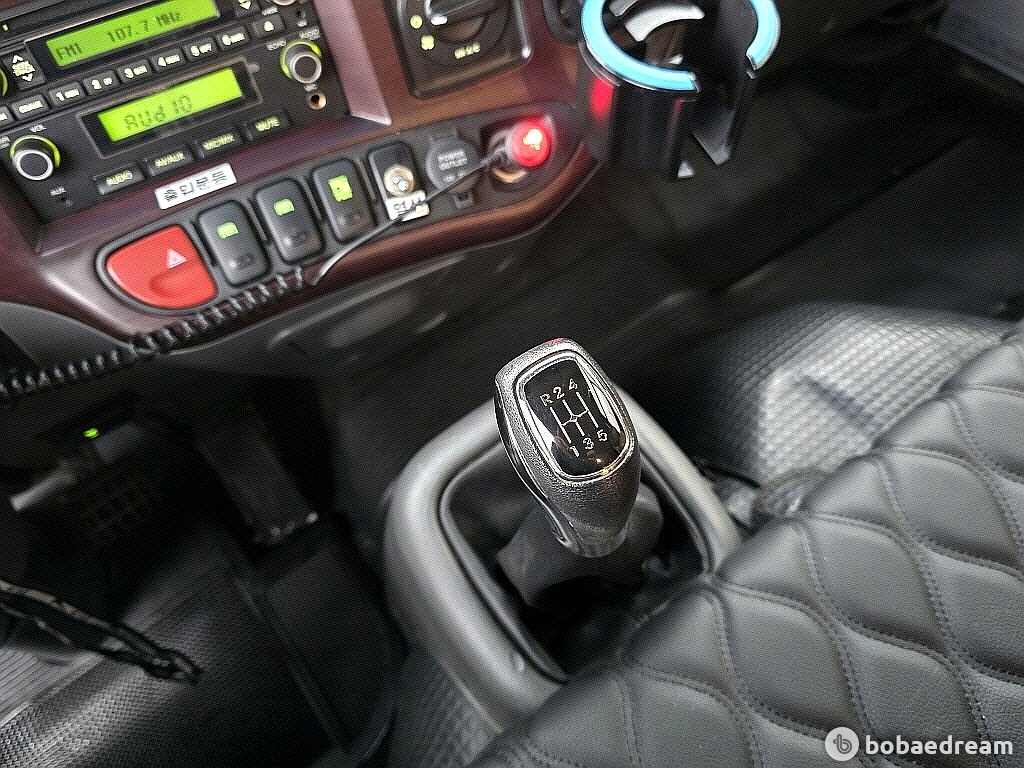 Hyundai New Camping Car 8