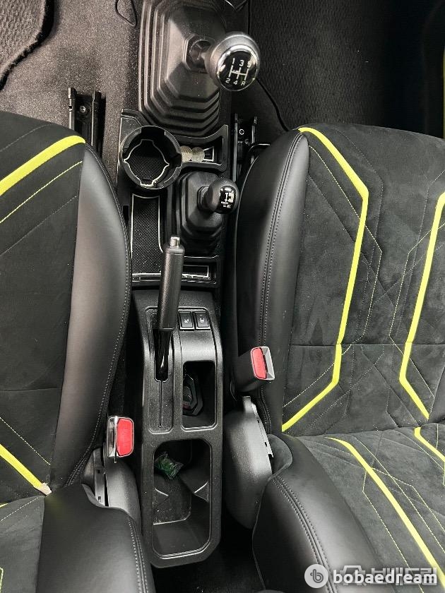 Suzuki Jimny 1.5 4WD 8