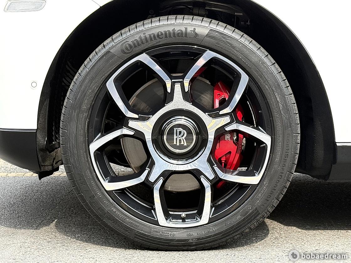 Rolls Royce Cullinan 6.7 V12 Black Badge 10