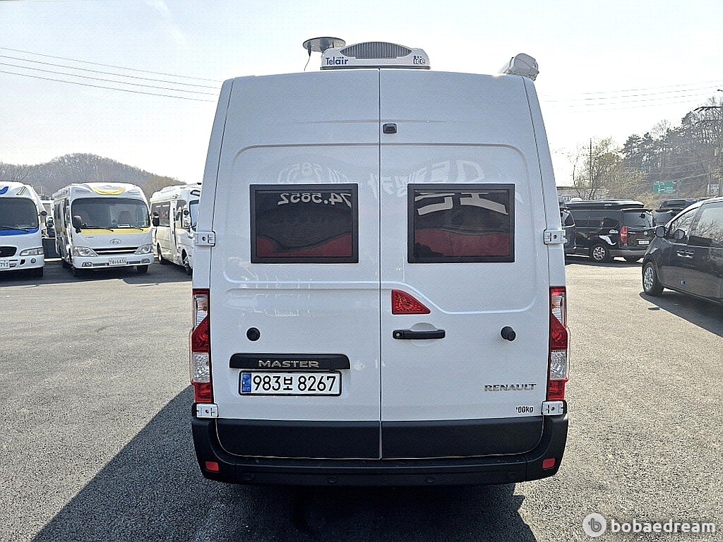 Renault Master New 2.3 Diesel Camping Car 4