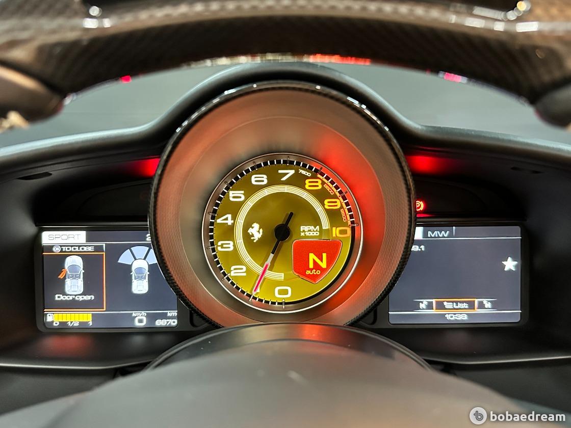 Ferrari 488 Spider 7