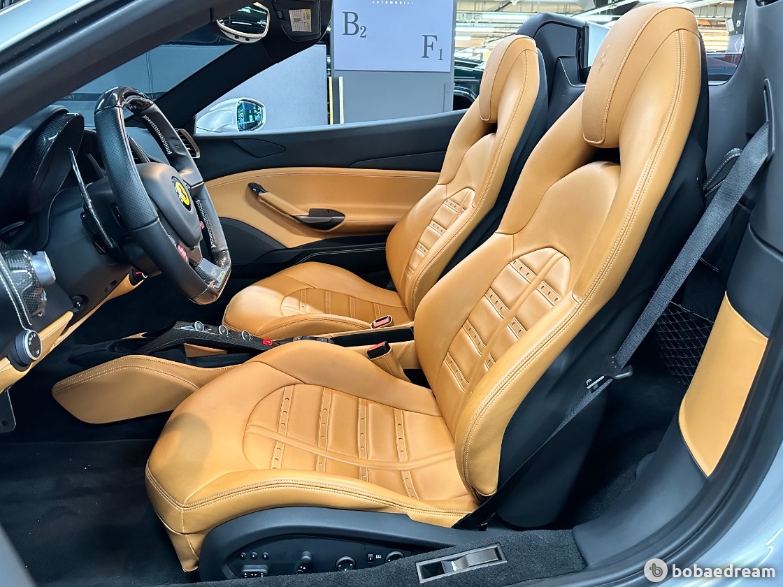 Ferrari 488 Spider 9