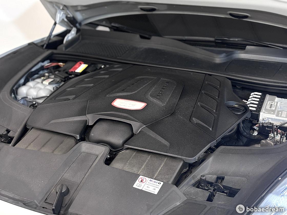 Porsche Cayenne 4.0 Turbo GT Coupe 6