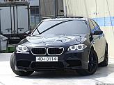 BMW M5 4.4