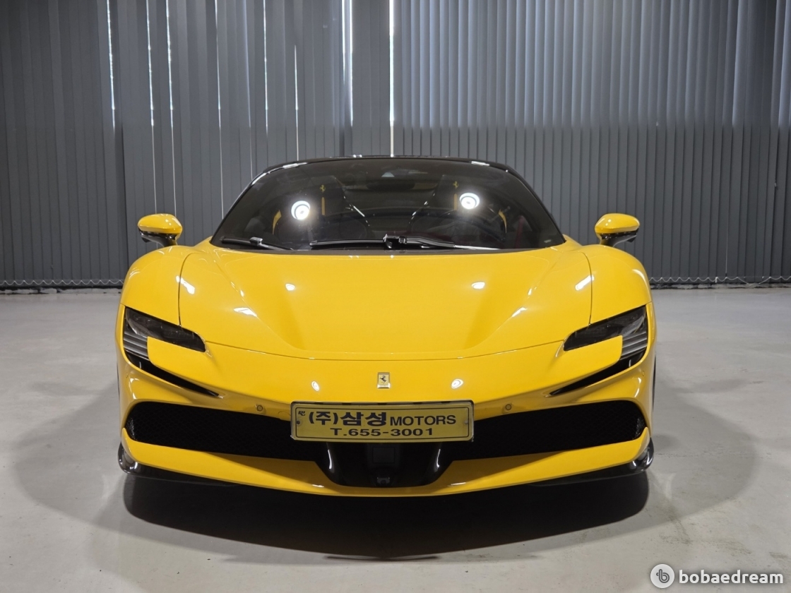 Ferrari SF90 Spider 4.0 PHEV