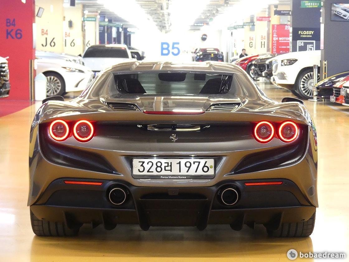 Ferrari F8 Spider 3.9 V8 4