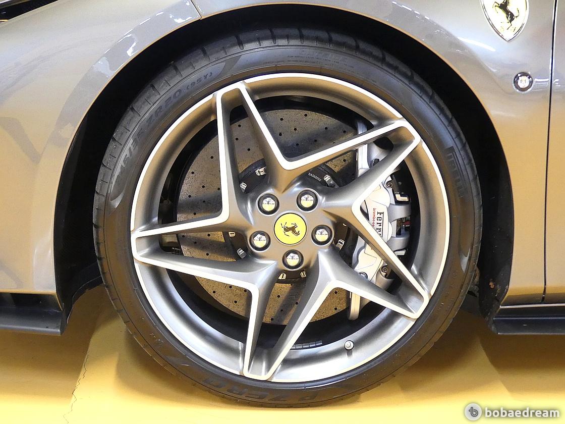 Ferrari F8 Spider 3.9 V8 10