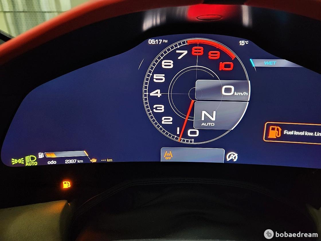 Ferrari Roma Spider 3.9 V8 7