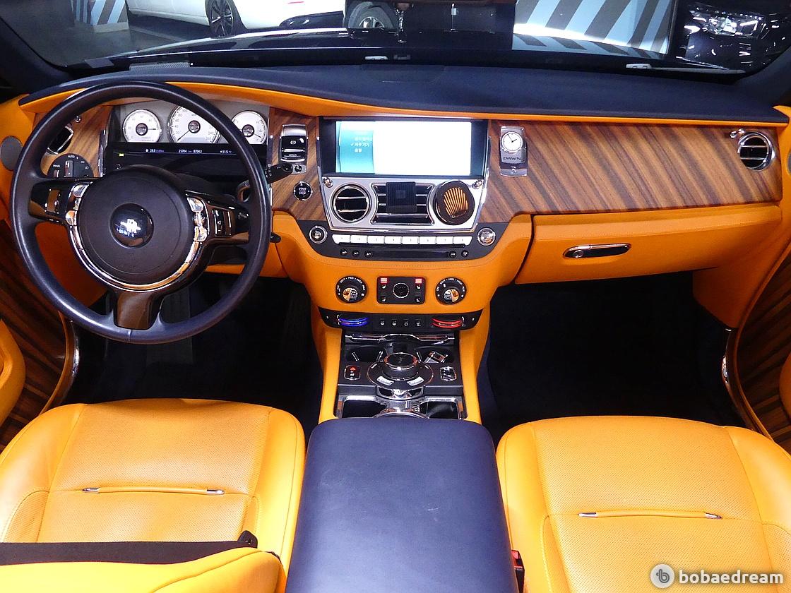 Rolls Royce Dawn 6.6 V12 5