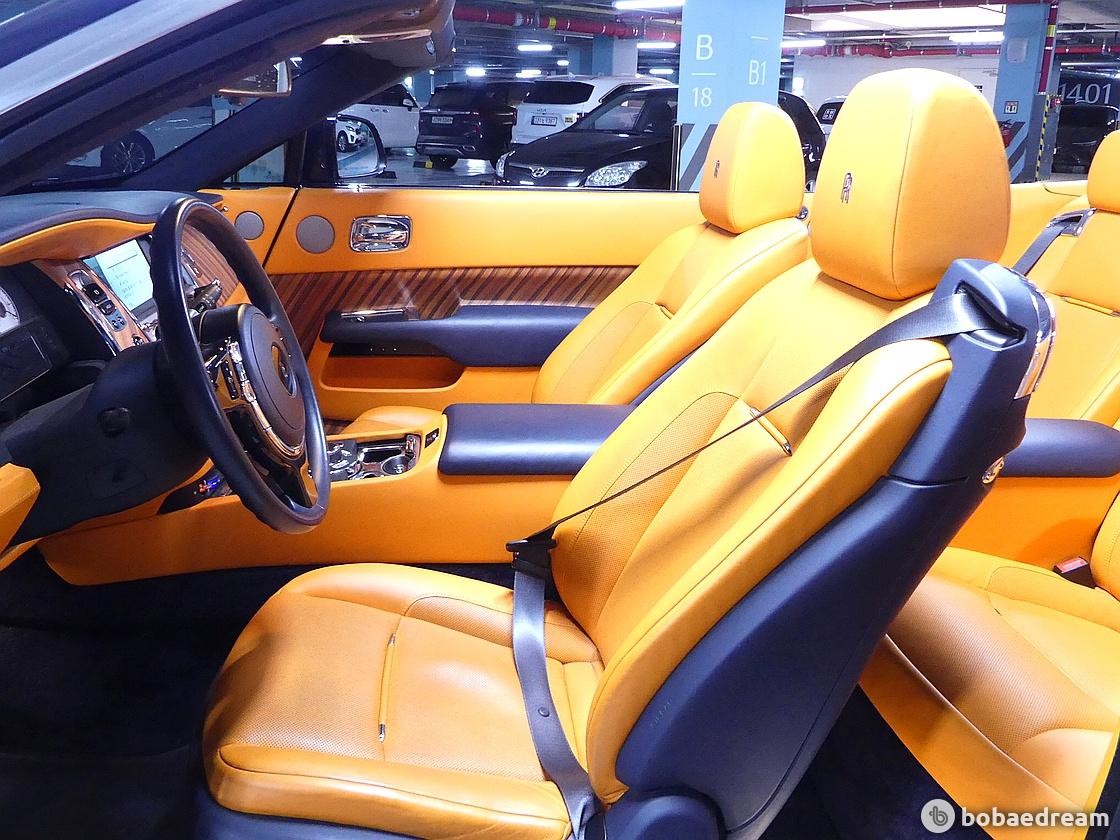 Rolls Royce Dawn 6.6 V12 9