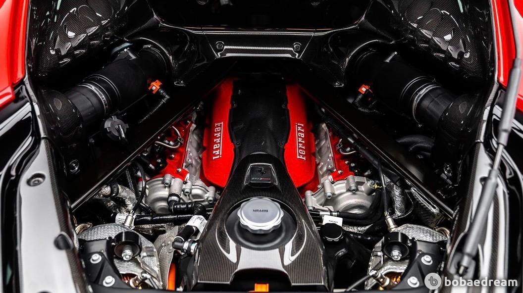 Ferrari SF90 Spider 4.0 PHEV 6