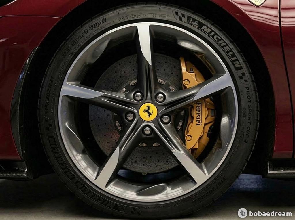 Ferrari SF90 Spider 4.0 PHEV 10