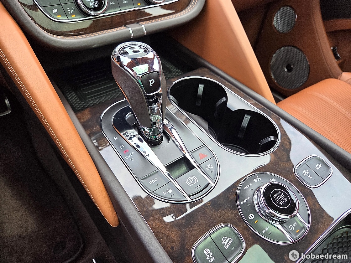 Bentley Bentayga 4.0 V8 Azure 8