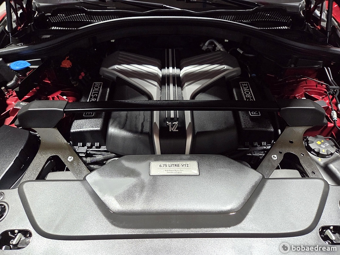 Rolls Royce Cullinan 6.7 V12 6