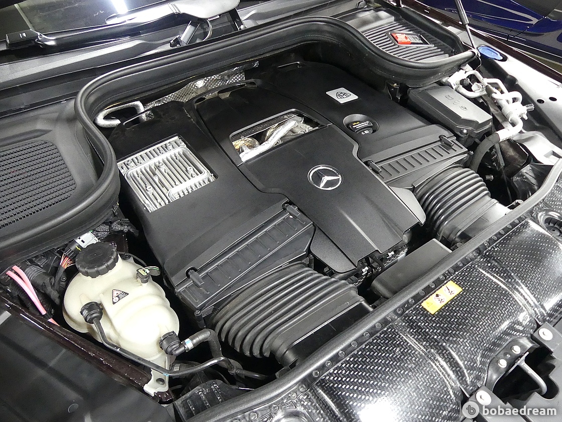 Mercedes-Benz GLS-Class Maybach GLS600 4 Matic 6