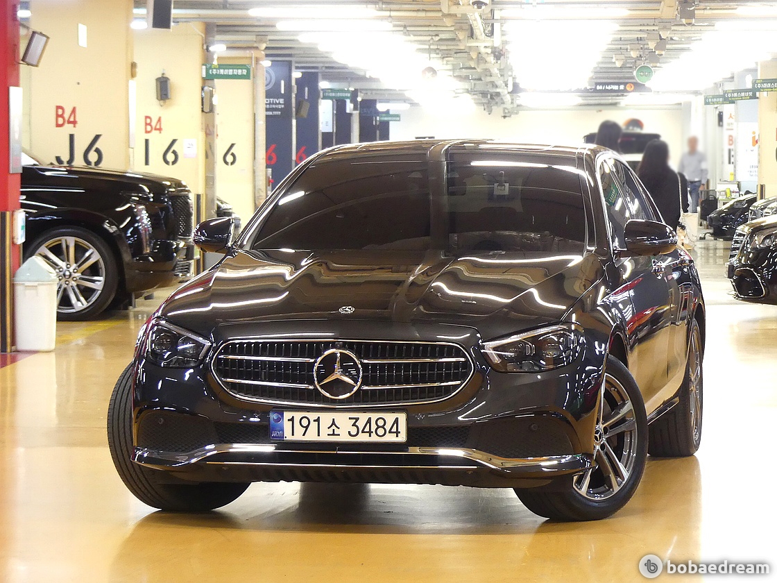 Mercedes-Benz E-Class E350 4 Matic Avantgarde