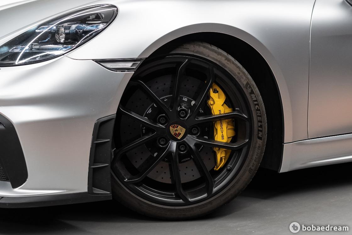 Porsche 718 Cayman/ 718 Boxster Spider 4.0 10