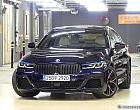 BMW M550i xDrive 탄자나이트 블루