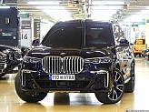 BMW X7 xDrive 40i M 스포츠