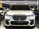 BMW X7 xDrive 40i M 스포츠