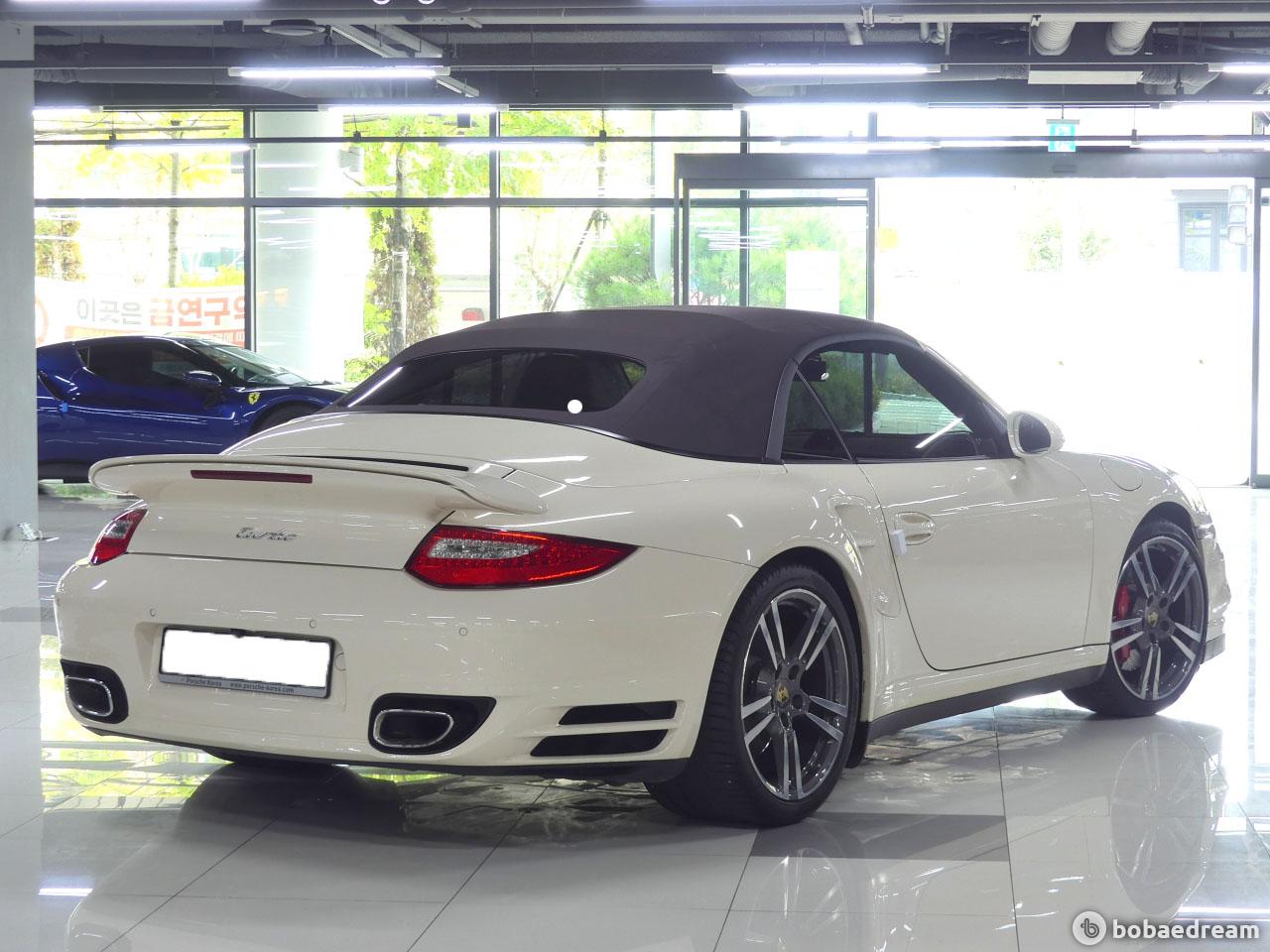 Porsche 911 Carrera/ 911 Targa Turbo Cabriolet 3