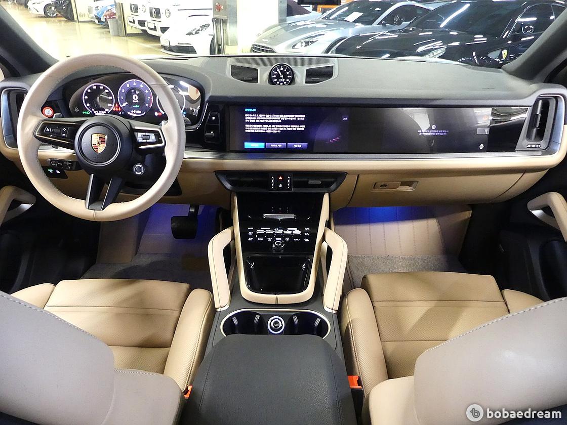 Porsche Cayenne 3.0 E- Hybrid Coupe 5