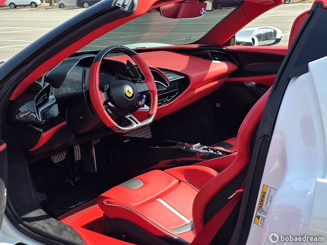 Ferrari SF90 Spider 4.0 PHEV 5