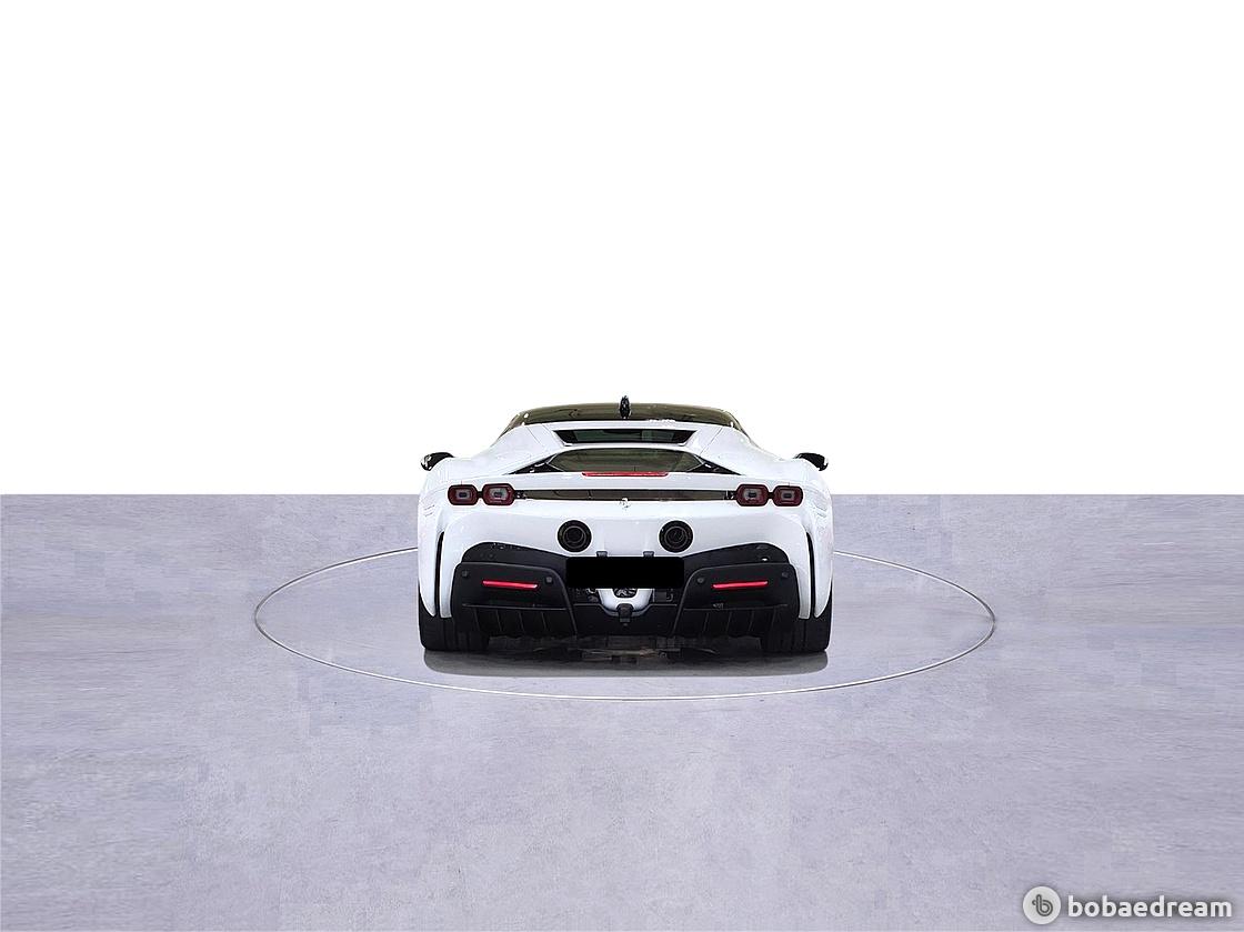 Ferrari SF90 Stradale 4.0 PHEV 4