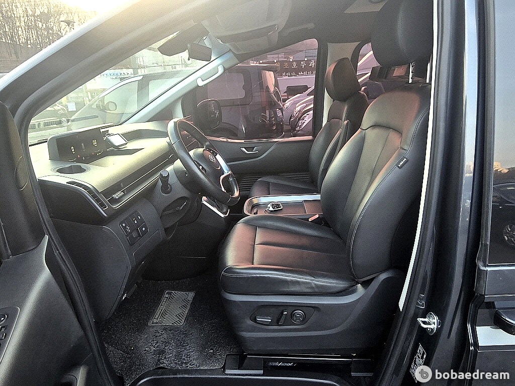 Hyundai Staria 3.5 LPG Camping Car 9