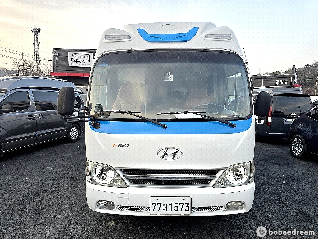 Hyundai e- Camping Car