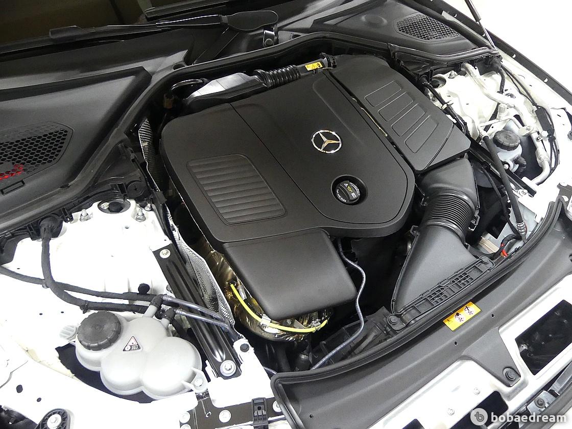 Mercedes-Benz AMG E300 4 Matic Line 6