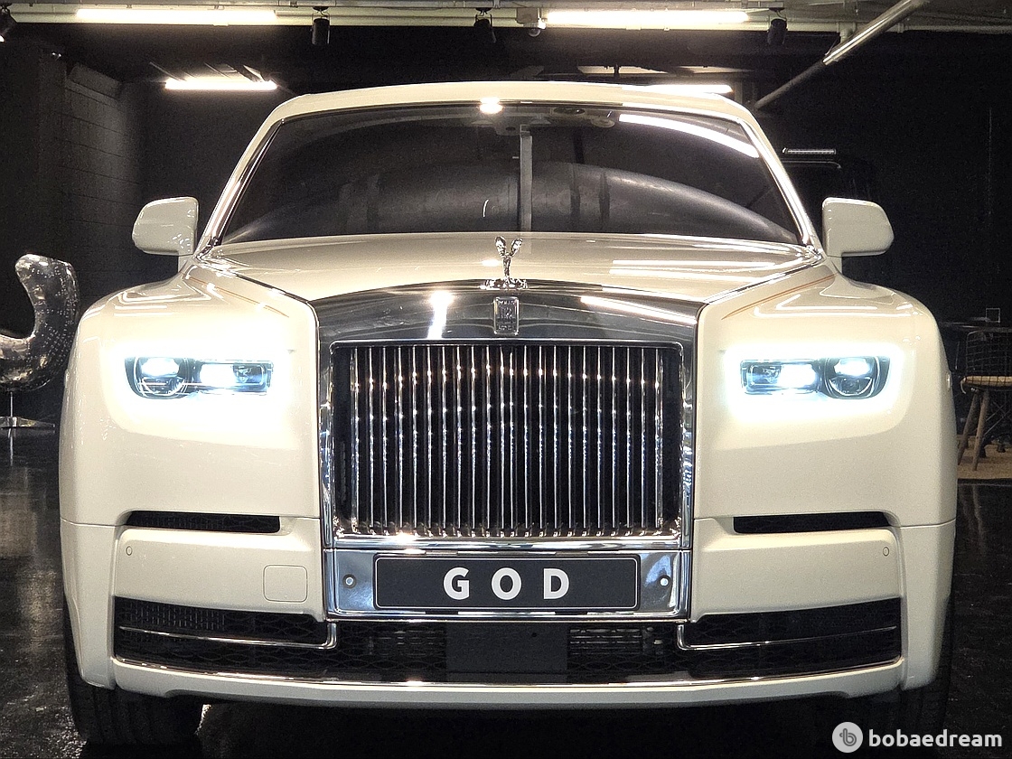 Rolls Royce Phantom 6.7 V12