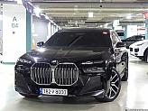 BMW 740i xDrive M 스포츠