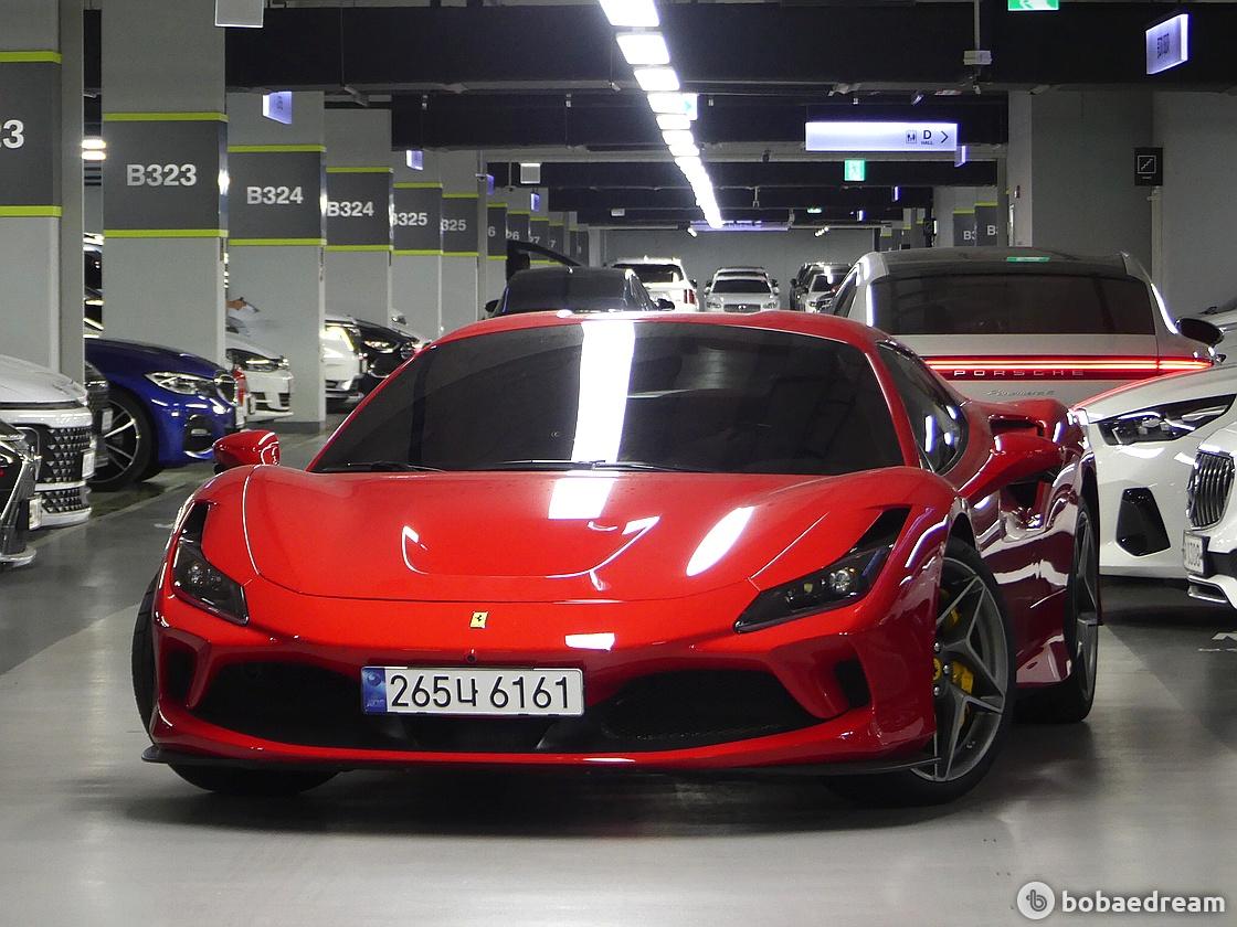 Ferrari F8 Spider 3.9 V8