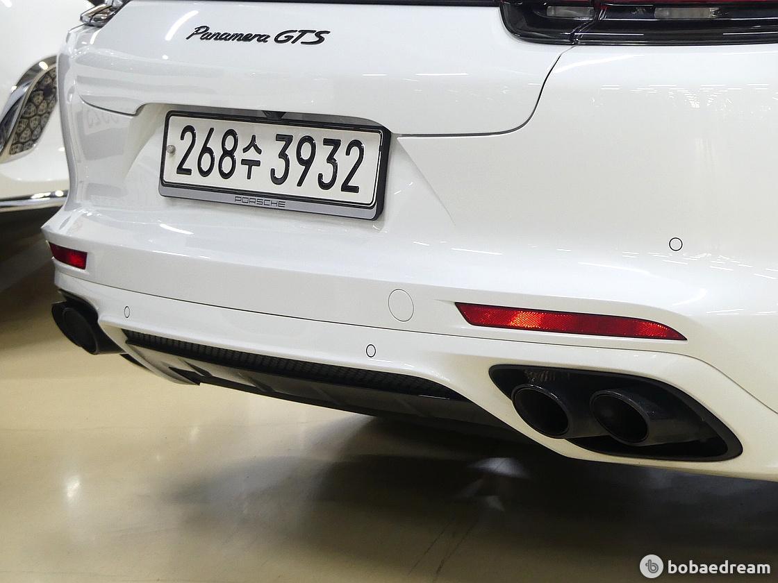 포르쉐 파나메라 4.0 GTS 2020 흰색 사진 6