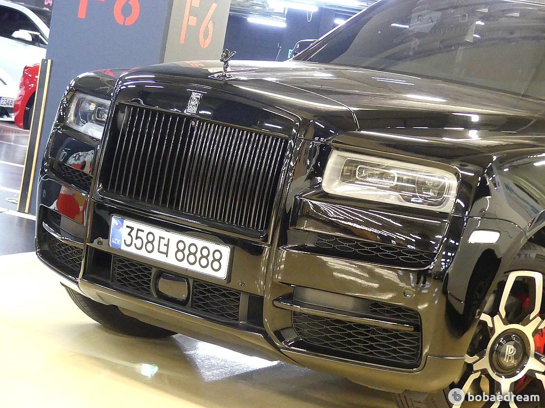 롤스로이스 컬리넌 6.7 V12 2020 검정색 사진 5