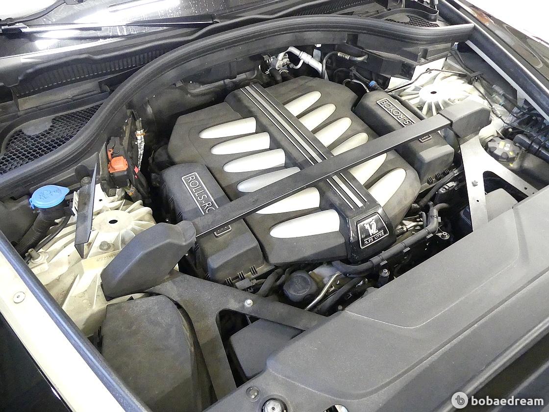 롤스로이스 컬리넌 6.7 V12 2020 검정색 사진 8
