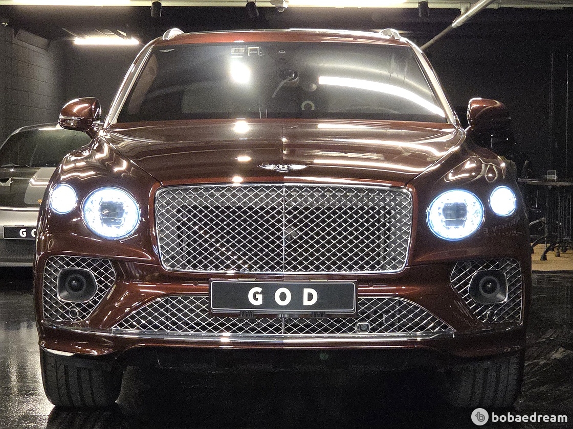 Bentley Bentayga 4.0 V8
