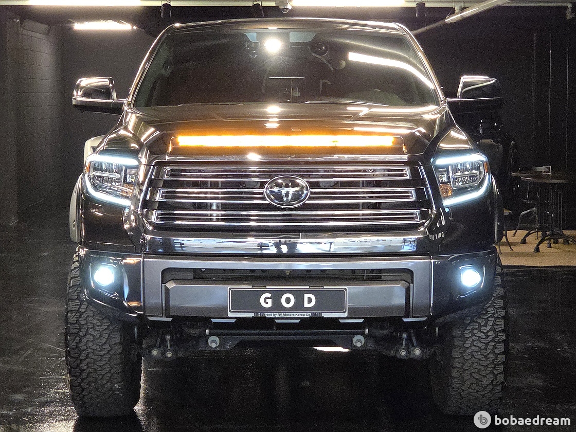 Toyota Tundra 5.7 V8 4WD 1794 Edition